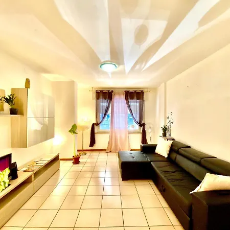 From Rail To In Town Appartement